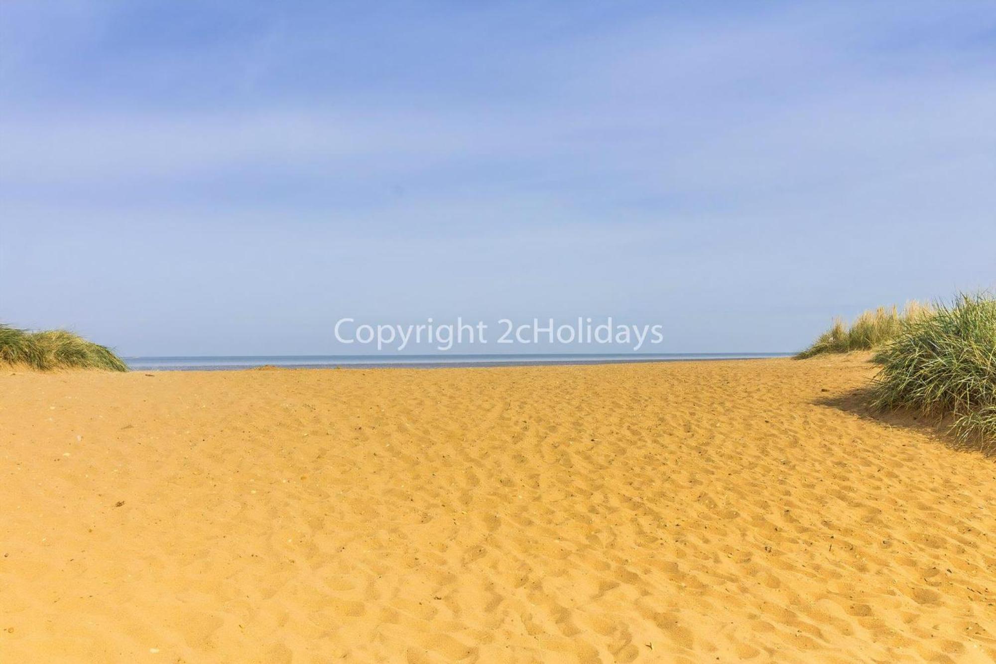 Beautiful 8 Berth Caravan At Heacham Beach In Norfolk Ref 21056C Exteriör bild